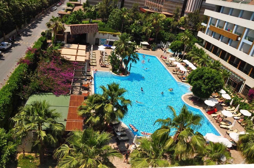 Port Side Resort Hotel Extérieur photo