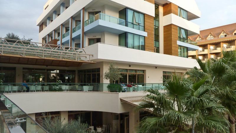 Port Side Resort Hotel Extérieur photo